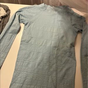 Lululemon, swiftly tech, size 2